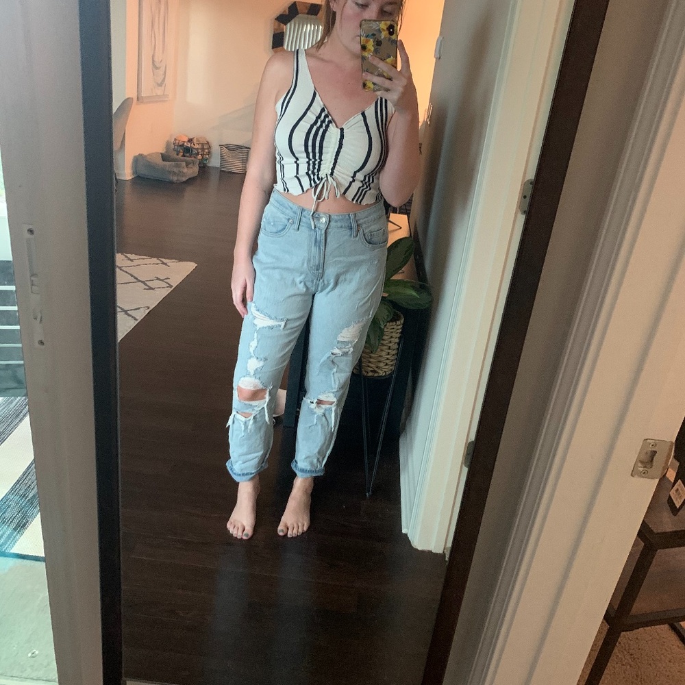 Ripped Mom Jeans